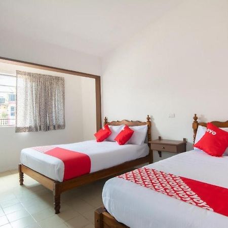Oyo Hotel El Arabe, Xalapa Extérieur photo