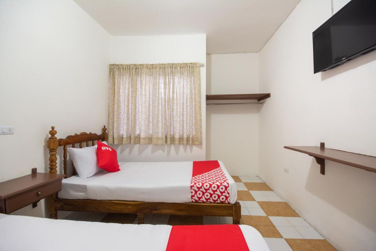 Oyo Hotel El Arabe, Xalapa Extérieur photo